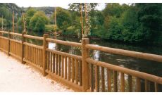 Clôture bois à barreaudages Aureilhan